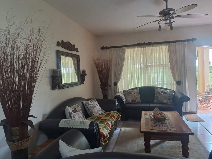 3 Bedroom Property for Sale in Flamwood North West